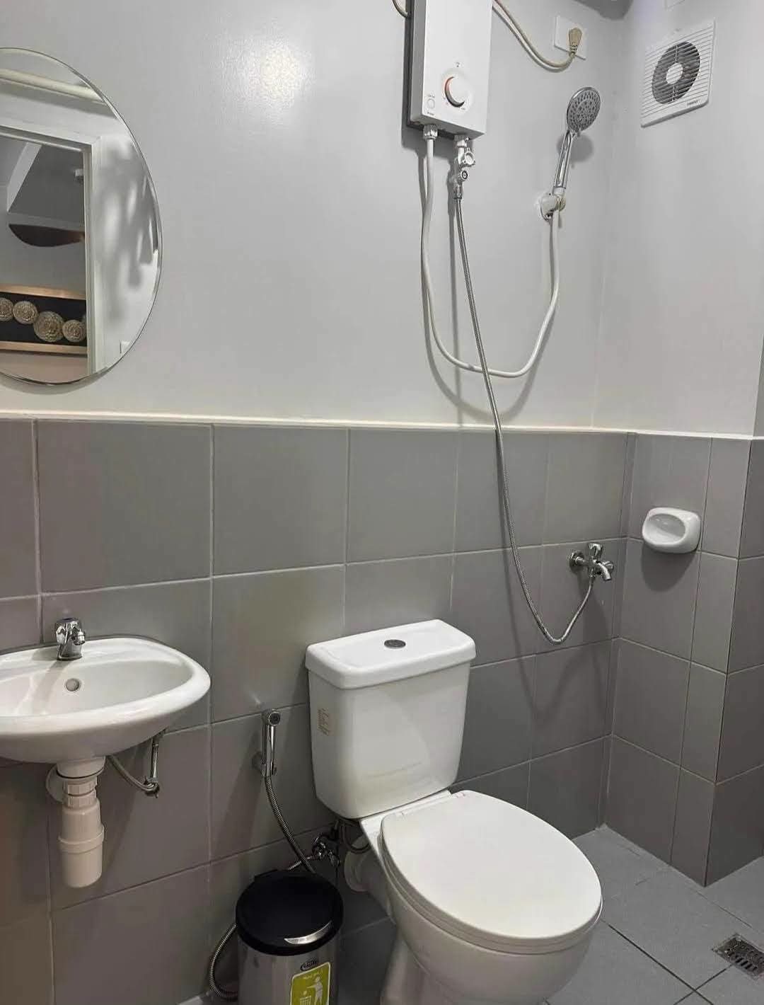 TWO BEDROOM FOR RENT I DECA BANILAD TOWER1 6TH FLOOR