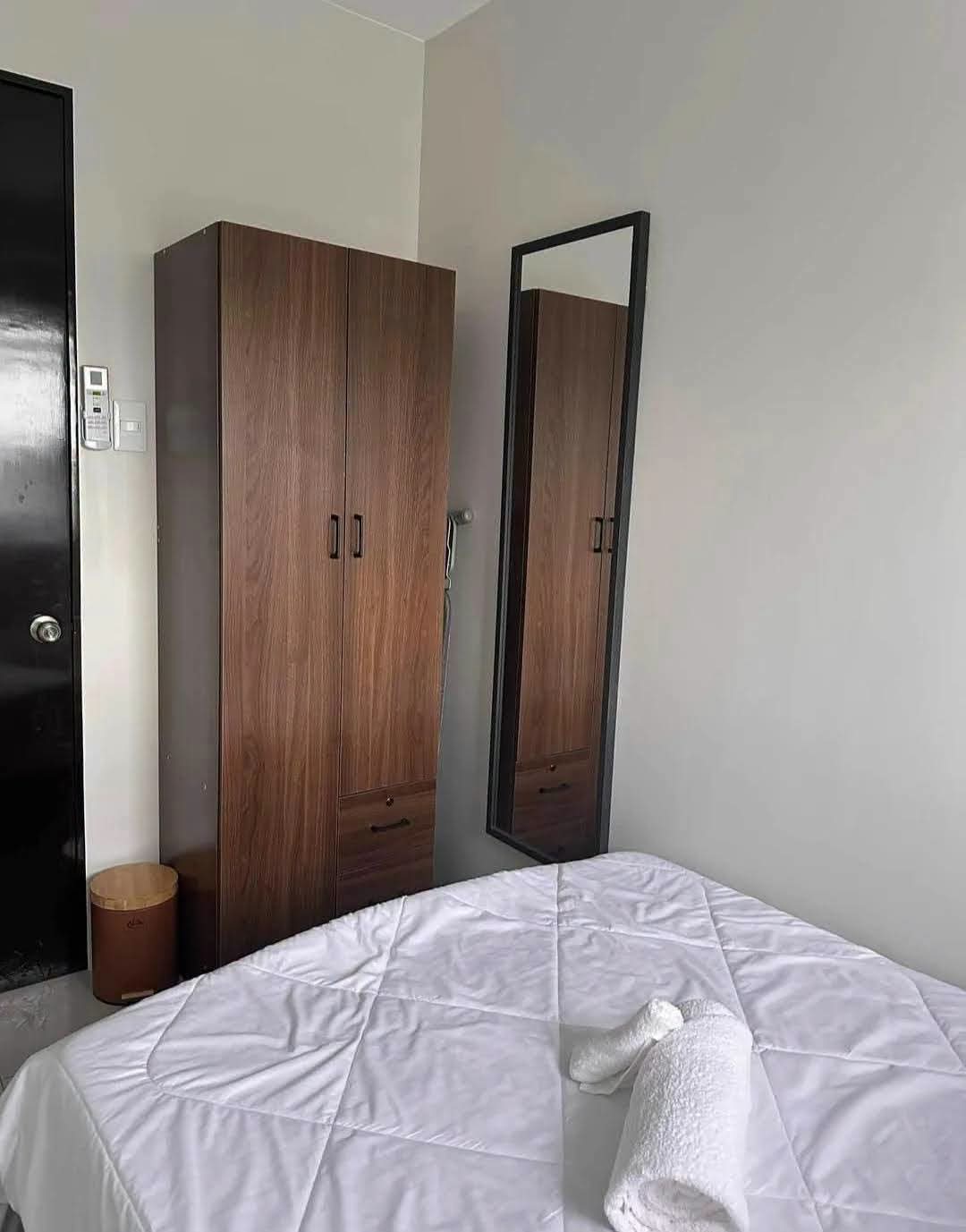 TWO BEDROOM FOR RENT I DECA BANILAD TOWER1 6TH FLOOR