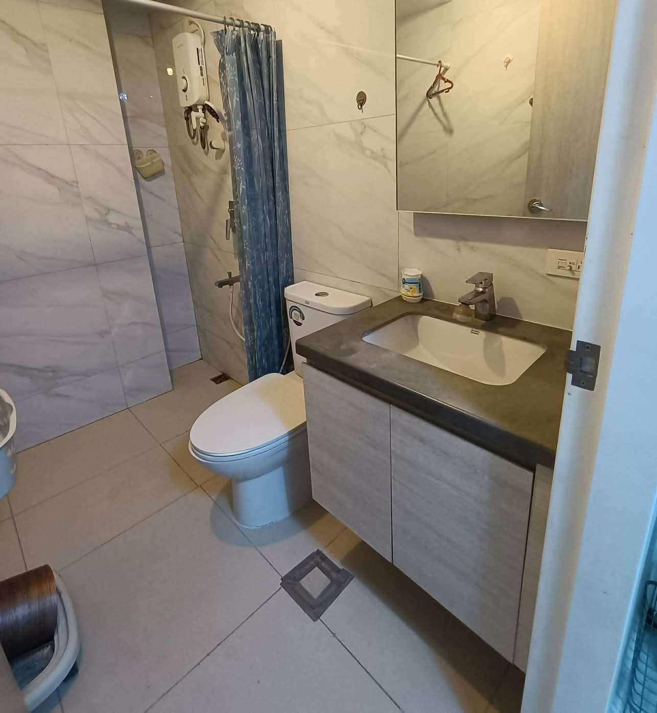 STUDIO CONDO UNIT FOR RENT – MANDANI BAY, MANDAUE CITY, CEBU