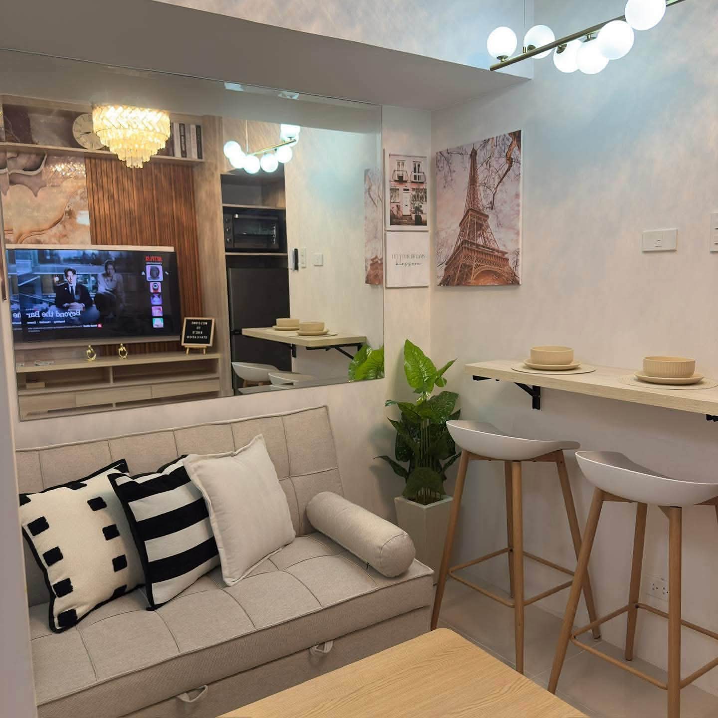 STUDIO CONDO UNIT FOR RENT – J TOWER, MANDAUE CITY, CEBU