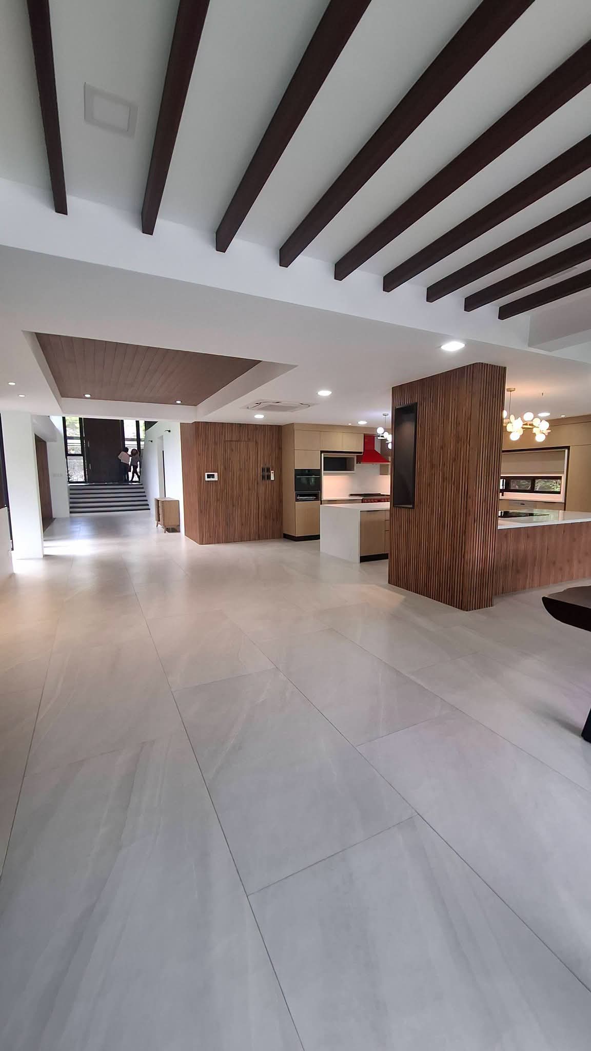 LUXURY HOUSE INSIDE MARIA LUISA FOR SALE