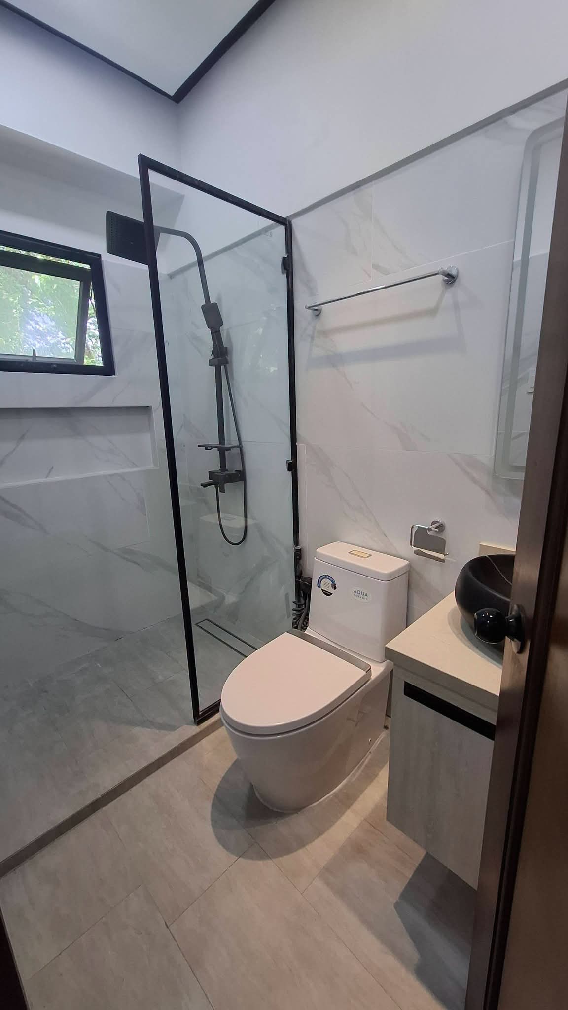 LUXURY HOUSE INSIDE MARIA LUISA FOR SALE