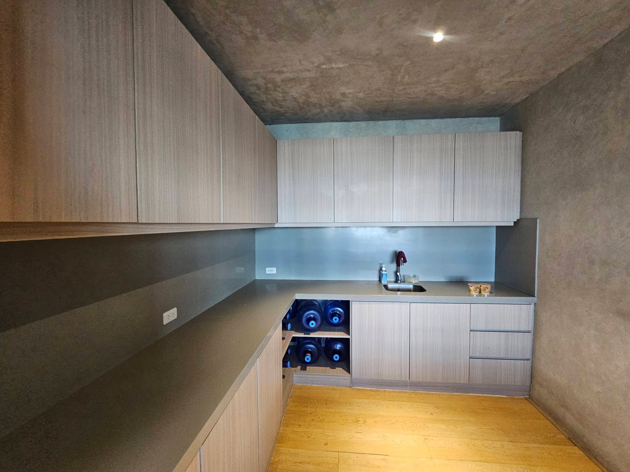 OFFICE SPACE FOR RENT AT CEBU EXCHANGE