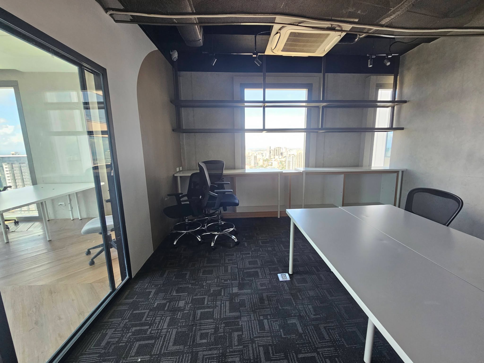 OFFICE SPACE FOR RENT AT CEBU EXCHANGE