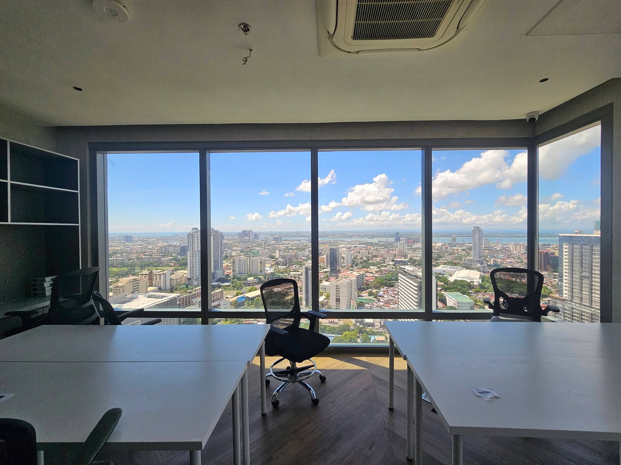 OFFICE SPACE FOR RENT AT CEBU EXCHANGE